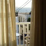 Naxos Oceamo Guest house