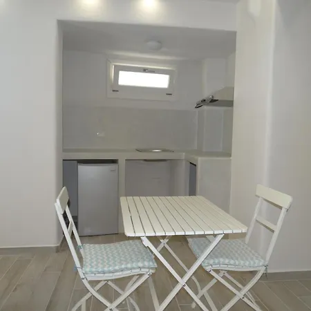 Pensión Naxos Oceamo 4*