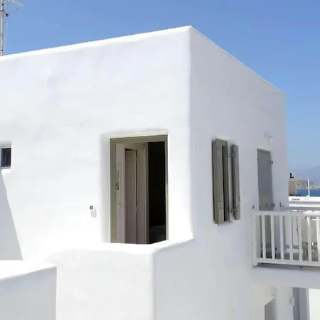 Naxos Oceamo 4*