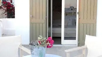Casa de hóspedes Naxos Oceamo 2*