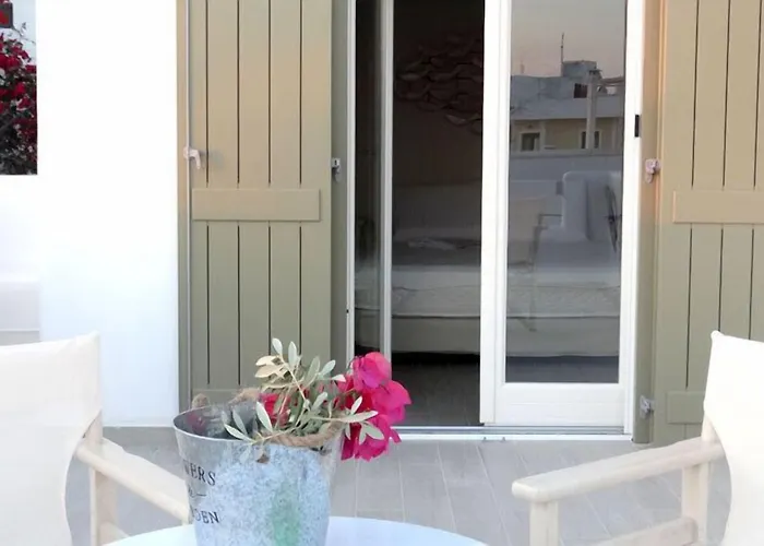 Naxos Oceamo בית הארחה Naxos City